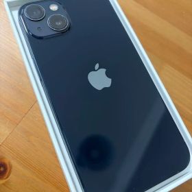 Apple iPhone 13 本体 ミッドナイト