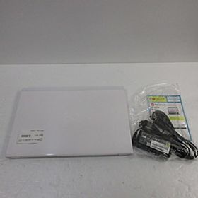 格安安心パソコン LIFEBOOK UH55／B3 FMVU55B3W アーバンホワイト 〔Windows 10〕 ［Core-i3-7130U (2.7GHz)／4GB／SSD128GB／13.3イ