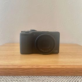 RICOH GRIIIx シャッター数2200枚
