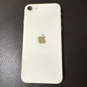 AppleiPhone SE第3世代 スターライト64GB バッテリー89%
