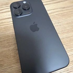 【本体のみ】iPhone15Pro 256GB SIMフリー 最大容量78％
