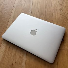 Apple MacBook Pro 13inch early 2015