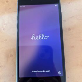 極美品 Apple iPhone SE 第2世代 ブラック 本体