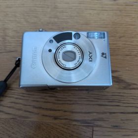 Canon IXY 320 本体