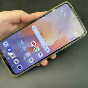 Xiaomi Redmi 12 5G 本体