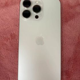 海外版 iPhone15 ProMax512GB バッテリー100%
