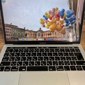MacBook Pro 13インチ 2017 / 256GB / メモリ8GB