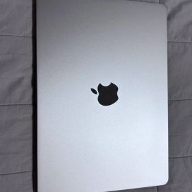 Apple MacBook air M2 2022 1TB
