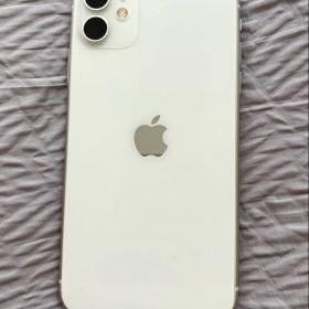 Apple iPhone 11 ホワイト 本体