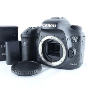 【美品】《 ショット数15891 回》Canon デジタル一眼レフカメラ EOS 7D Mark IIボディ EOS7DMK2
