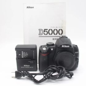 7714ショット！液晶フィルムにて保護あり・嬉しい説明書付き！■極上品■ Nikon D5000 ボディ