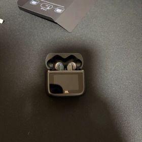 JBL TOUR PRO 3 ワイヤレスイヤホン 本体
