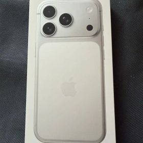 ネ*プ様 Apple iPhone 17 Pro 1TB シルバー 本体