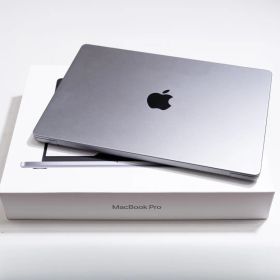 MacBook Pro 2021 M1pro 32GB 1TB 14inch