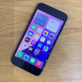 保証付 美品 Apple iPhone SE 第三世代 MMYC3J/A 95%
