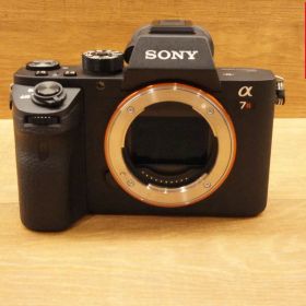 【中古】 【良品】 ソニー α7R II ボディ [ILCE-7RM2]