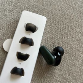 Anker Soundcore p30i ワイヤレスイヤホン 本体のみ 左側
