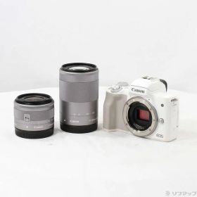 ソフマップ 〔中古品〕 EOS Kiss M ホワイト ダブルズームキット【262】