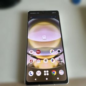 AQUOS R8 中古 24,300円 | ネット最安値の価格比較 プライスランク