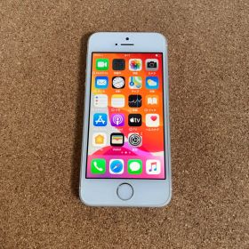 929【早い者勝ち】iPhoneSE 64GB SIMフリー☆