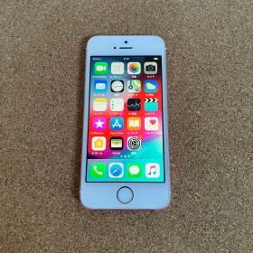 927【早い者勝ち】電池最良好☆iPhoneSE 16GB SIMフリー☆