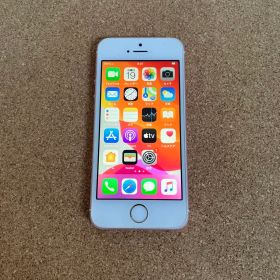 931【早い者勝ち】電池良好☆iPhoneSE 128GB SIMフリー☆