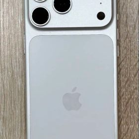17 Pro Max 256GB Apple iPhone 本体