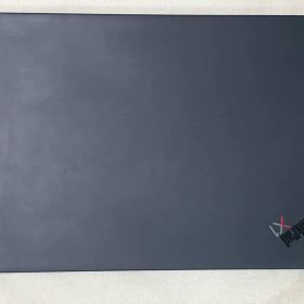 Lenovo ThinkPad X1 Carbon Gen 8本体