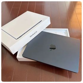 MacBook Air M2 8GB 512GB ミッドナイト