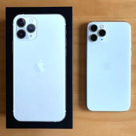 iPhone11pro 256GB シルバー SIMロックあり docomo