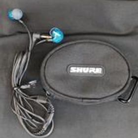 有線イヤホン SE215 SHURE