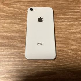 iPhone8 64G シルバー 美品