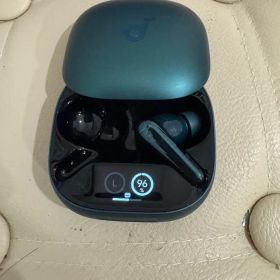 Soundcore Liberty 4 Pro 本体
