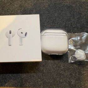 Apple AirPods 4 本体