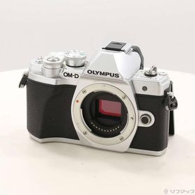 〔中古〕OLYMPUS(オリンパス) OM-D E-M10 Mark III ボディ シルバー〔349-ud〕