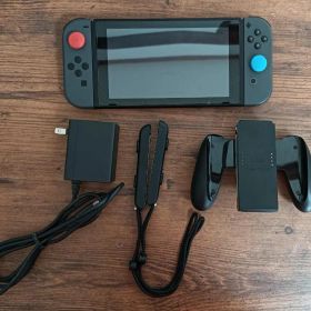 Nintendo Switch 本体セット（保護フィルム割れ有・動作確認済み）