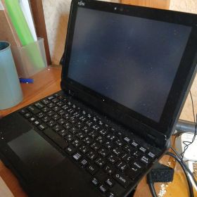 FUJITSU Chromebook 本体
