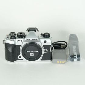 [美品 | シャッター数] OM SYSTEM OM-5 Mark II ボディ シルバー | マイクロフォーサーズマウント
