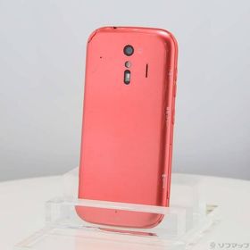 〔中古〕FUJITSU(富士通） らくらくスマートフォン 32GB ピンク F-42A docomoロック解除SIMフリー〔352-ud〕