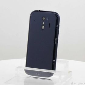 〔中古〕FUJITSU(富士通） らくらくスマートフォン 32GB ネイビー F-42A docomoロック解除SIMフリー〔251-ud〕