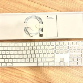 【美品】Apple Magic Keyboard テンキー付き US配列