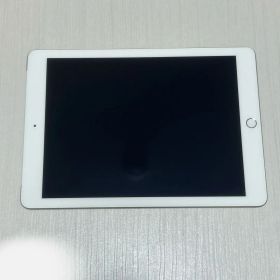 iPad中古品(初期化済み) おそらく第5世代 ピンクゴールド