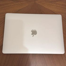 Apple MacBook Air Retina 13-inch 2020
