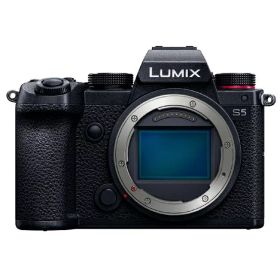 パナソニック デジタルカメラ DC-S5 ボディ 【即日発送】 LUMIX ボディブラック 静止画・動画撮影性能 小型・軽量モデル デジカメ カメラ