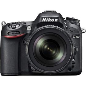 【中古】 ニコン Nikon D7100 18-105VRレンズキット 当店保証30日間 人気 ミラーレス 一眼レフ 交換レンズ カメラ