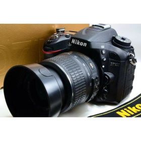 【中古】ニコン Nikon D7100 レンズセット 美品 ストラップ付き カメラ 中古 人気 おすすめ 高画質