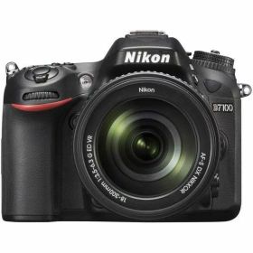 【中古】 ニコン Nikon D7100 18-300 VR スーパーズームキット 当店保証30日間 人気 ミラーレス 一眼レフ 交換レンズ カメラ