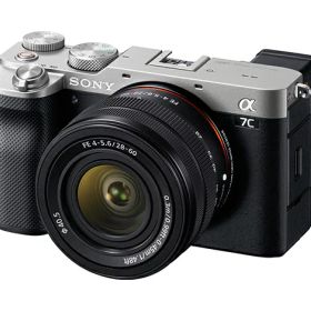 デジタル一眼カメラ α7C ズームレンズキットILCE-7CL シルバー