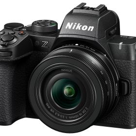 Nikon ミラーレスカメラ Z50II 16-50 VR レンズキット【お取り寄せ（5週から7週程度見込み）での入荷、発送】