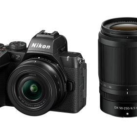 Nikon ミラーレスカメラ Z50II ダブルズームキット【お取り寄せ商品（3週間から4週間程度での入荷、発送）】